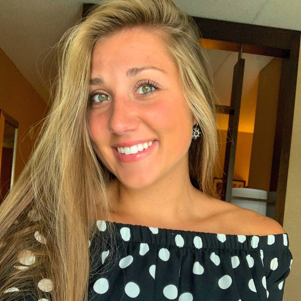 Meet your Posher, Kaitlyn
